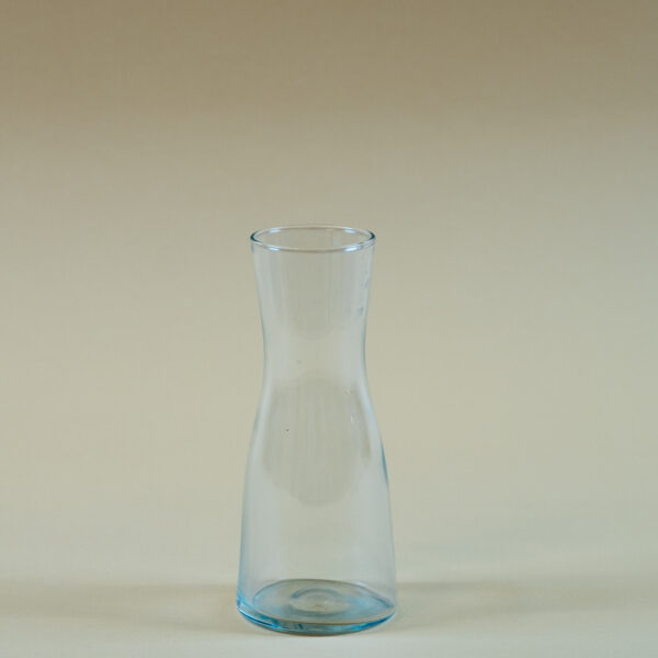 Skleněná vázička čistá 14,2 cm