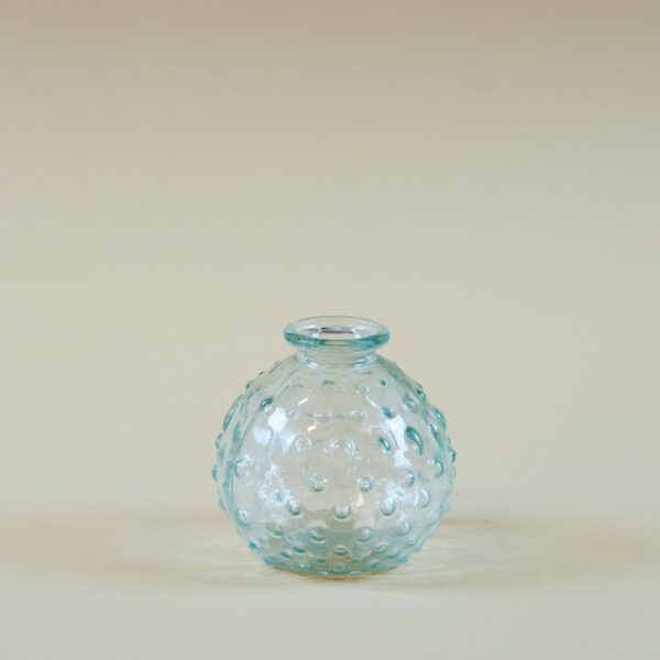 Skleněná vázička puntíky 8 cm