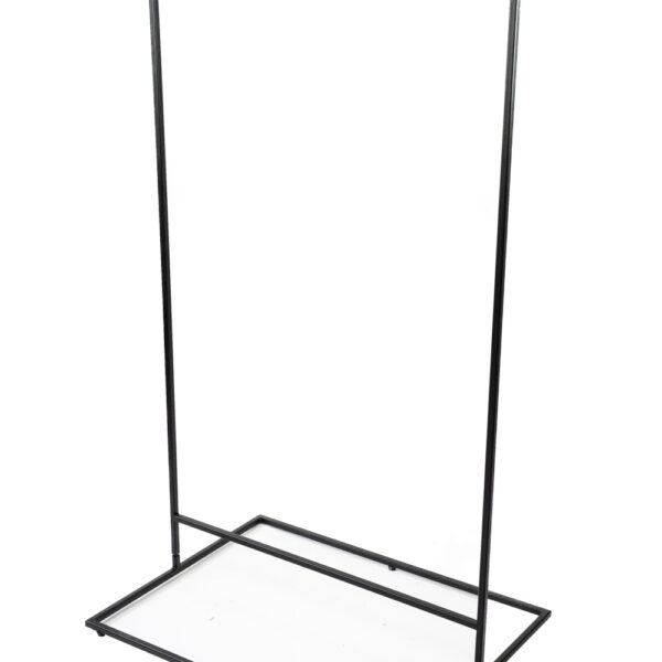 Kovový černý stojan -  132 x 80 cm